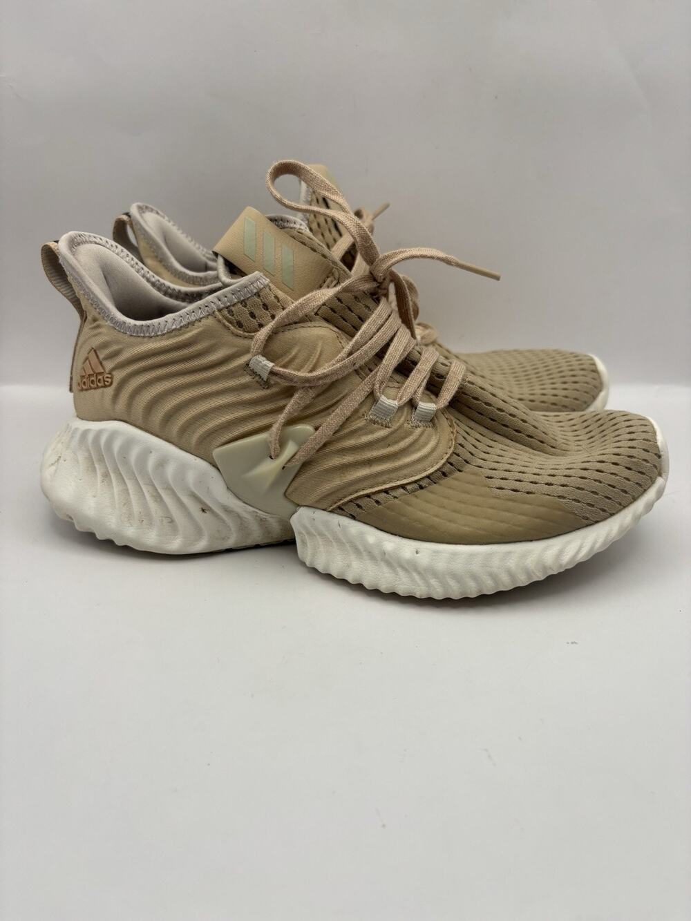 Adidas Alphabounce Instinct Climacool Beige Sneakers Women Size 7.5